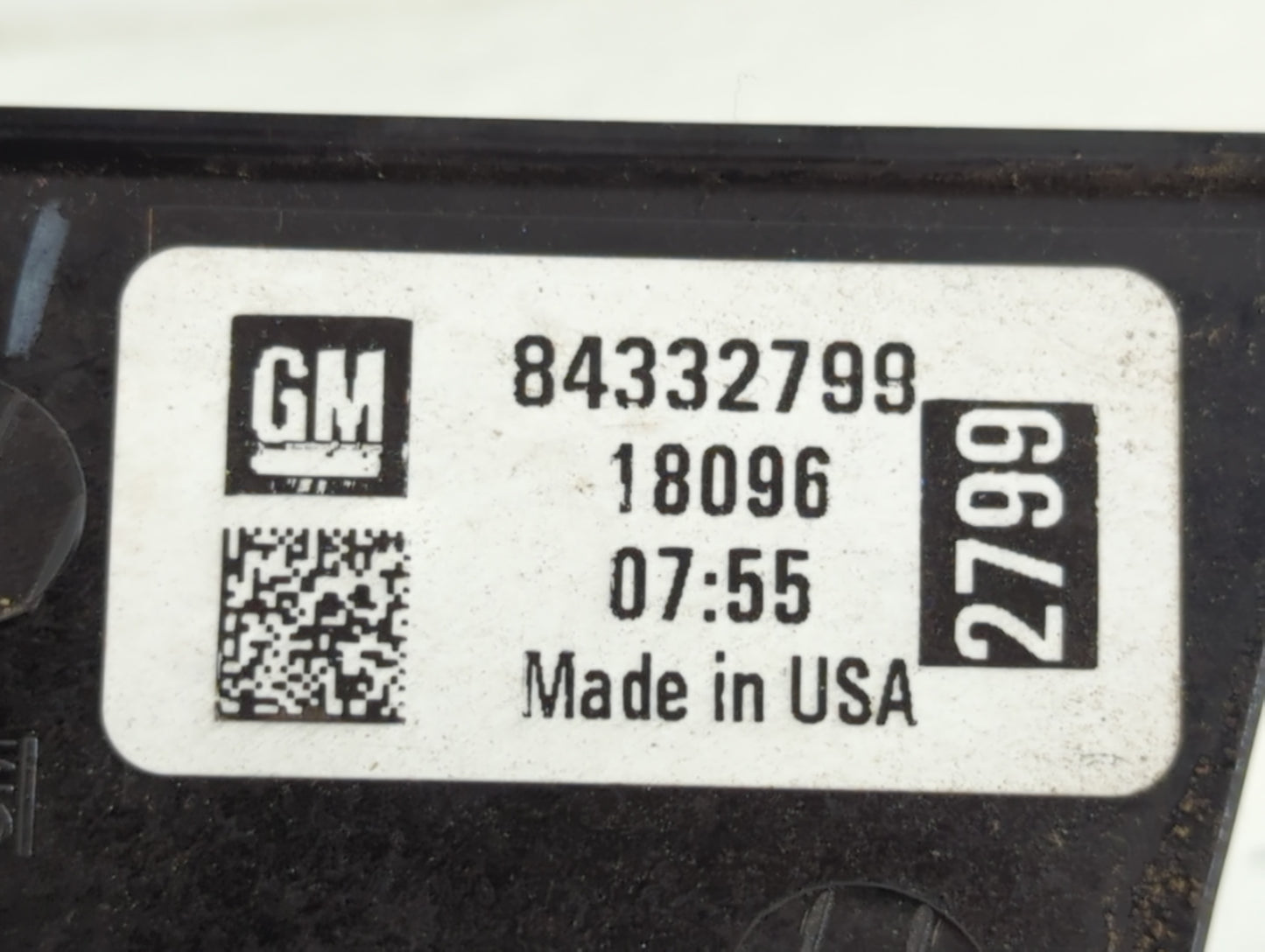 2017 Chevrolet Cruze Tail Light Assembly Passenger Right OEM P/N:84332799 Fits OEM Used Auto Parts - Oemusedautoparts1.com