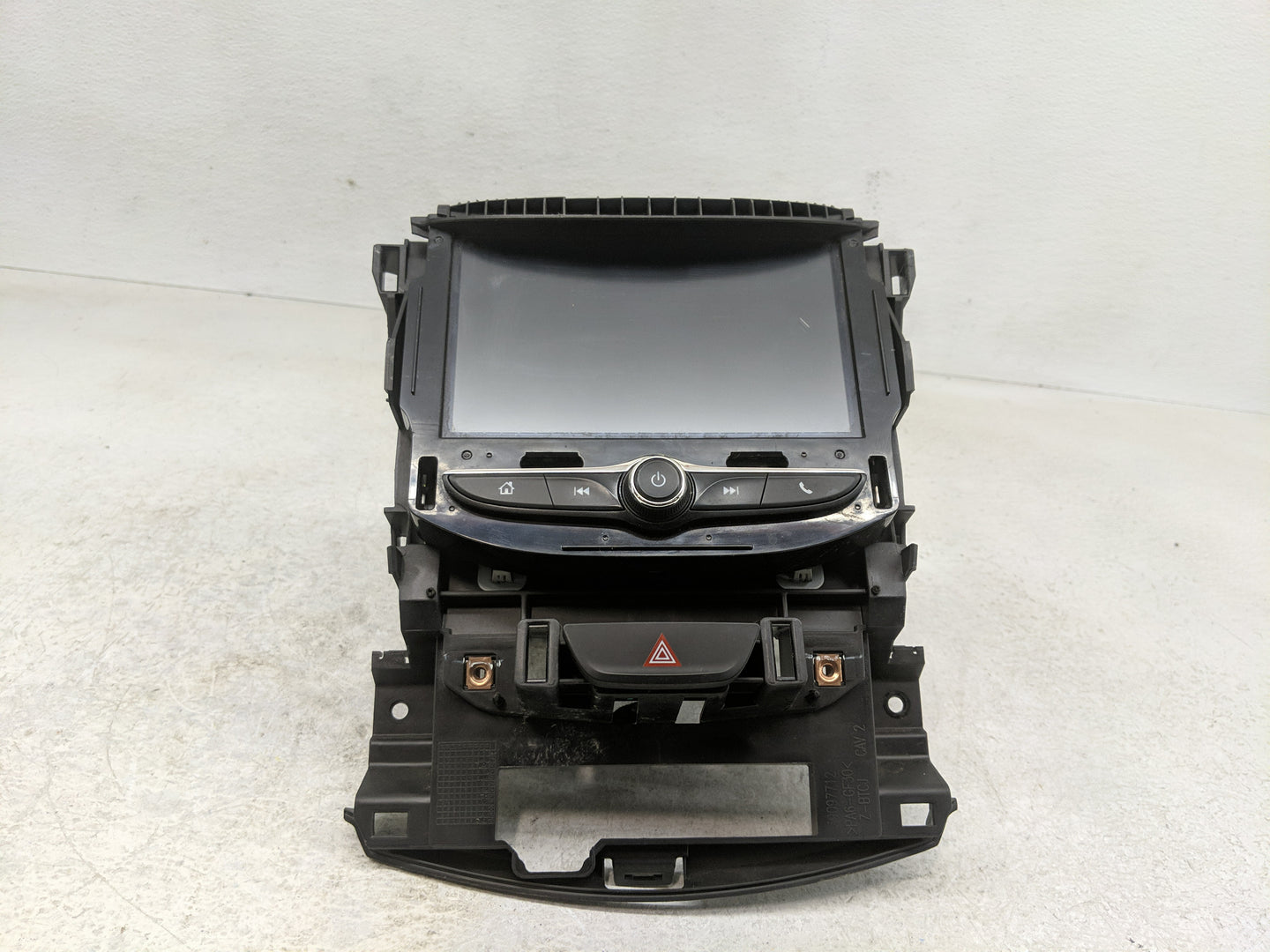 2017 Chevrolet Cruze Radio AM FM Cd Player Receiver Replacement Fits OEM Used Auto Parts - Oemusedautoparts1.com