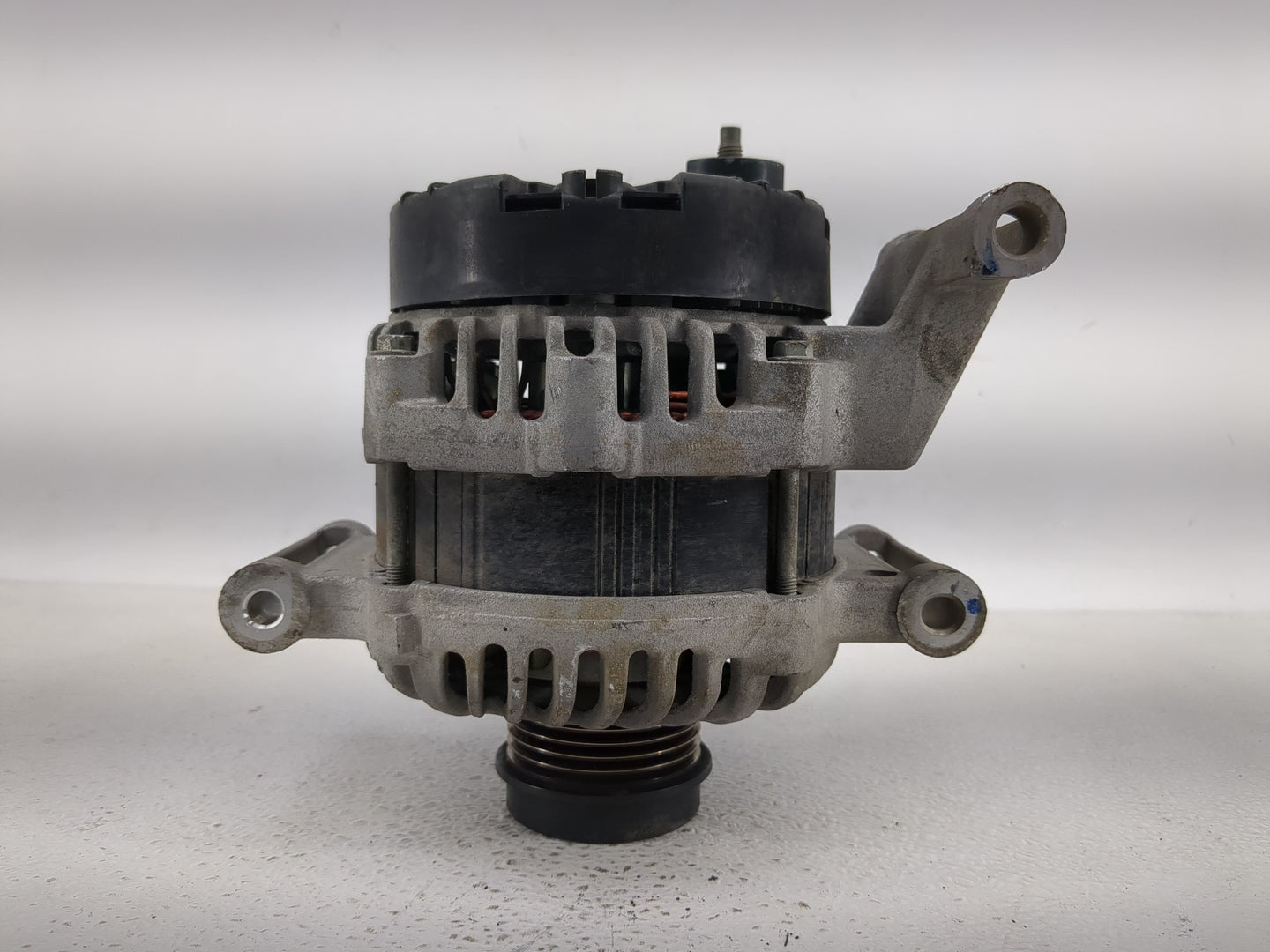 2016-2019 Chevrolet Cruze Alternator Replacement Generator Charging Assembly Engine OEM P/N:A005TV0182ZC 13515942 Fits OEM U