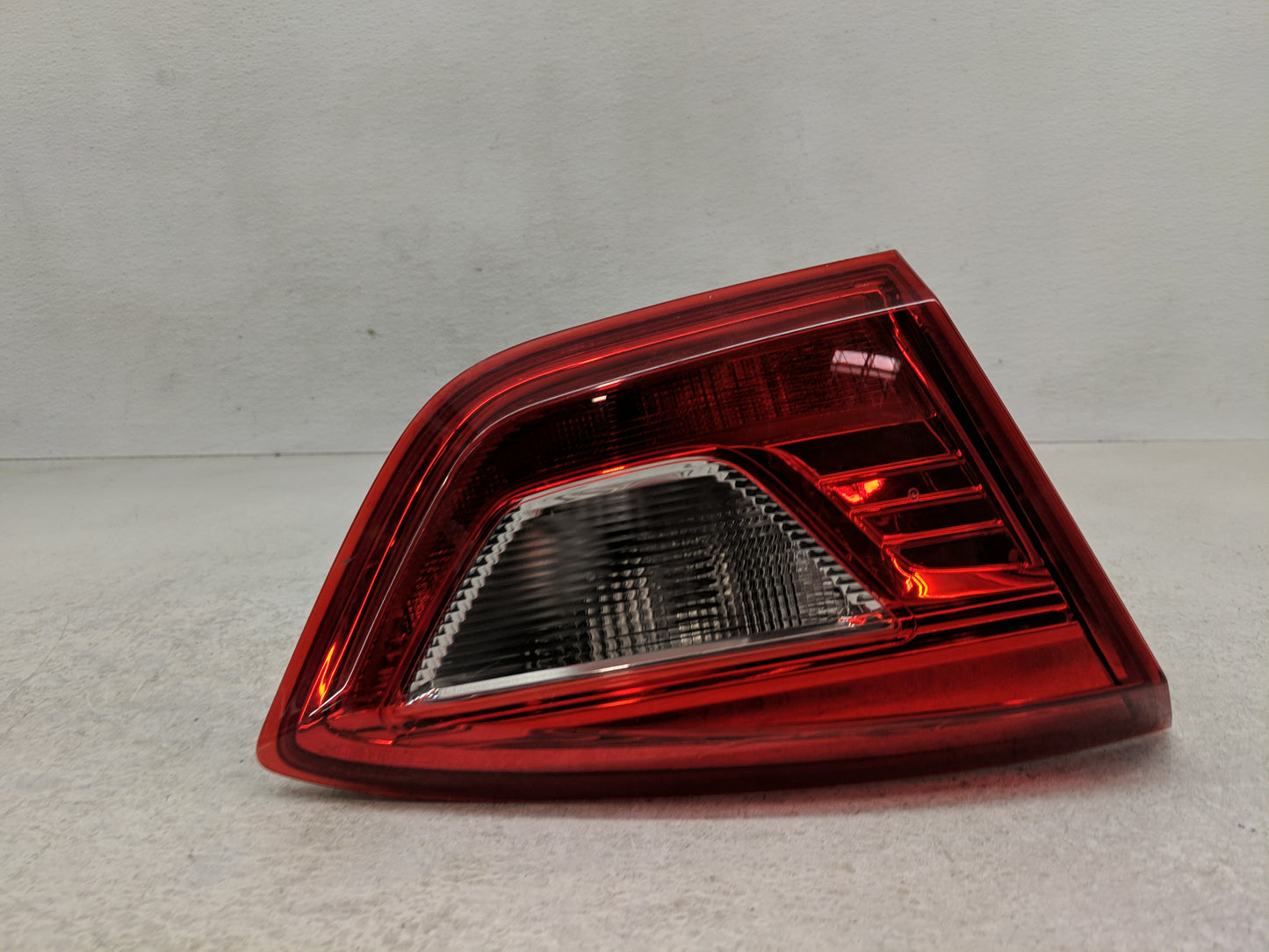 2016-2017 Chevrolet Cruze Tail Light Assembly Driver Left OEM Fits Fits 2016 2017 OEM Used Auto Parts - Oemusedautoparts1.co