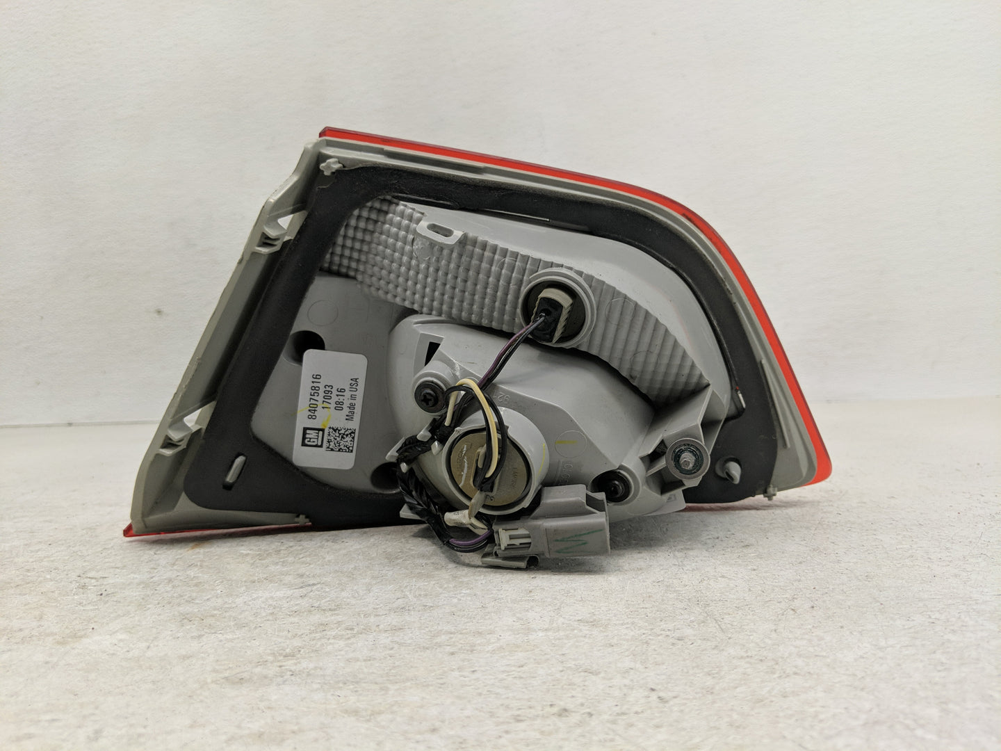 2016-2017 Chevrolet Cruze Tail Light Assembly Driver Left OEM Fits Fits 2016 2017 OEM Used Auto Parts - Oemusedautoparts1.co