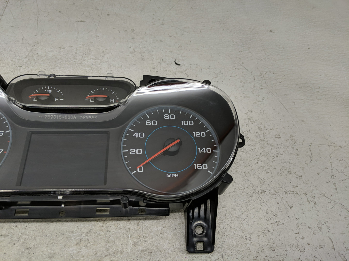 2017-2018 Chevrolet Cruze Instrument Cluster Speedometer Gauges P/N:3908 4636 Fits Fits 2017 2018 OEM Used Auto Parts - Oemu
