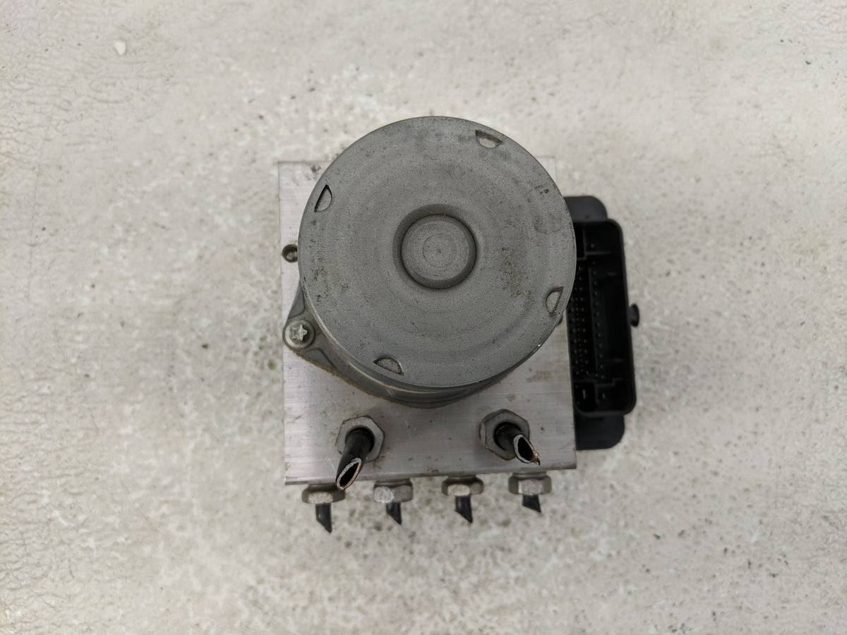 2017 Chevrolet Cruze Anti-Lock Brake ABS Pump Module Actuator OEM P/N:065055766 Fits OEM Used Auto Parts - Oemusedautoparts1