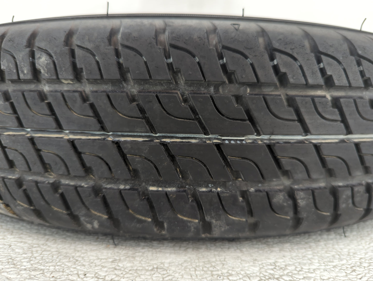 2016-2019 Chevrolet Cruze Spare Donut Tire Wheel Rim Oem - Oemusedautoparts1.com