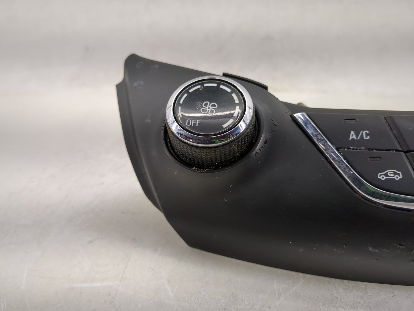 2016-2018 Chevrolet Cruze Climate Control Module Temperature AC/Heater Replacement P/N:545290509 39028880 Fits Fits 2016 201