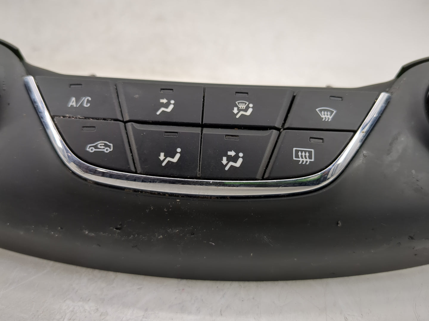2016-2018 Chevrolet Cruze Climate Control Module Temperature AC/Heater Replacement P/N:545290509 39028880 Fits Fits 2016 201