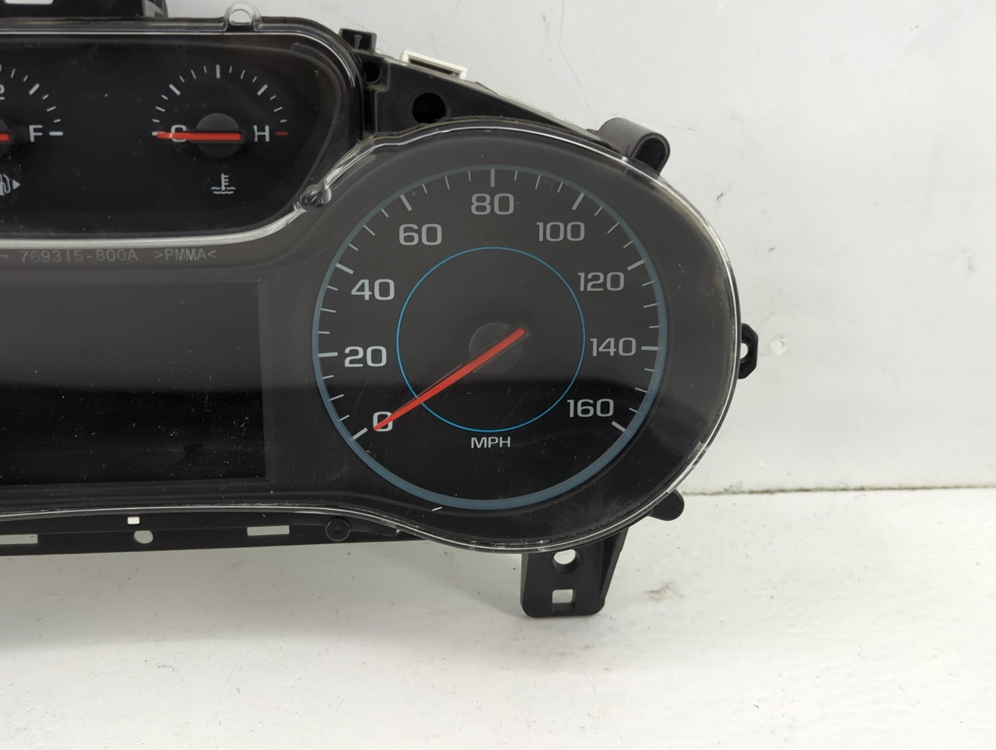 2017-2018 Chevrolet Cruze Instrument Cluster Speedometer Gauges P/N:39084636 Fits Fits 2017 2018 OEM Used Auto Parts - Oemus