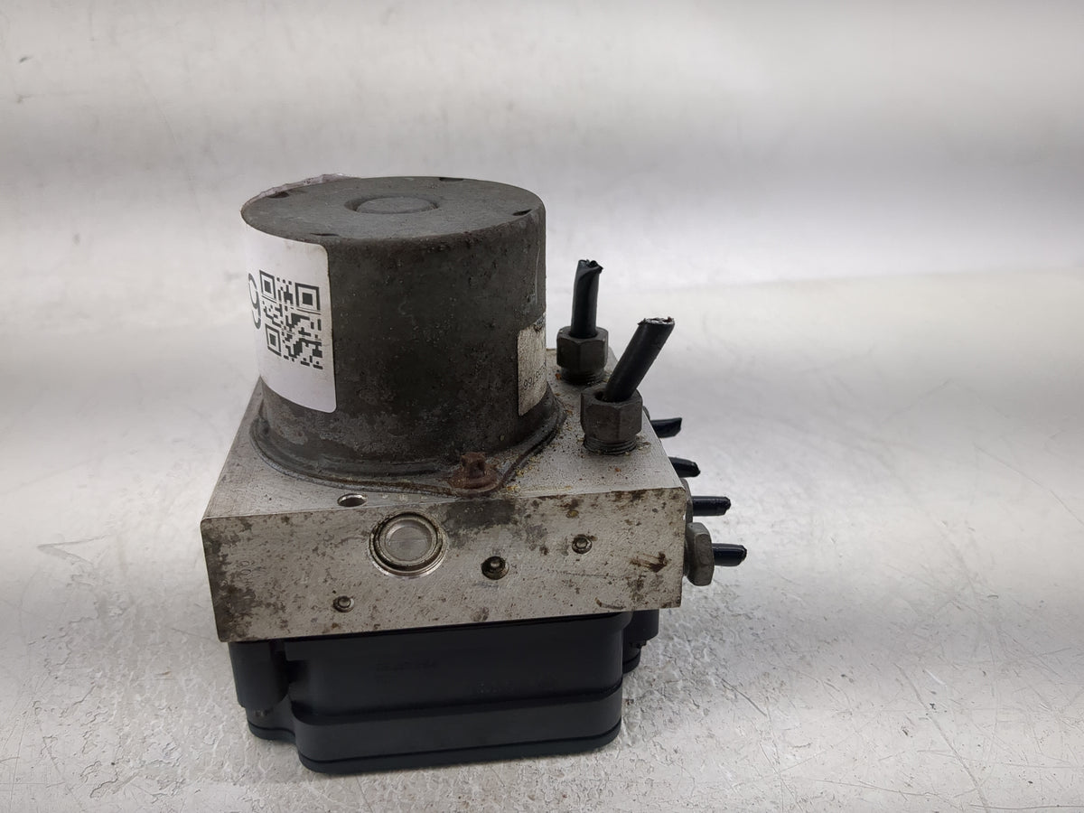 2017 Chevrolet Cruze Anti-Lock Brake ABS Pump Module Actuator OEM P/N:065055766 Fits OEM Used Auto Parts - Oemusedautoparts1