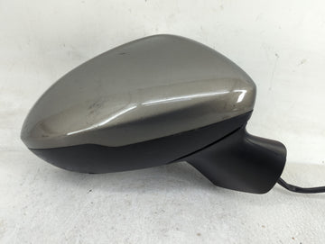 2016-2019 Chevrolet Cruze Passenger Side View Mirror - Right Door Mirror OEM Used - Oemusedautoparts1.com