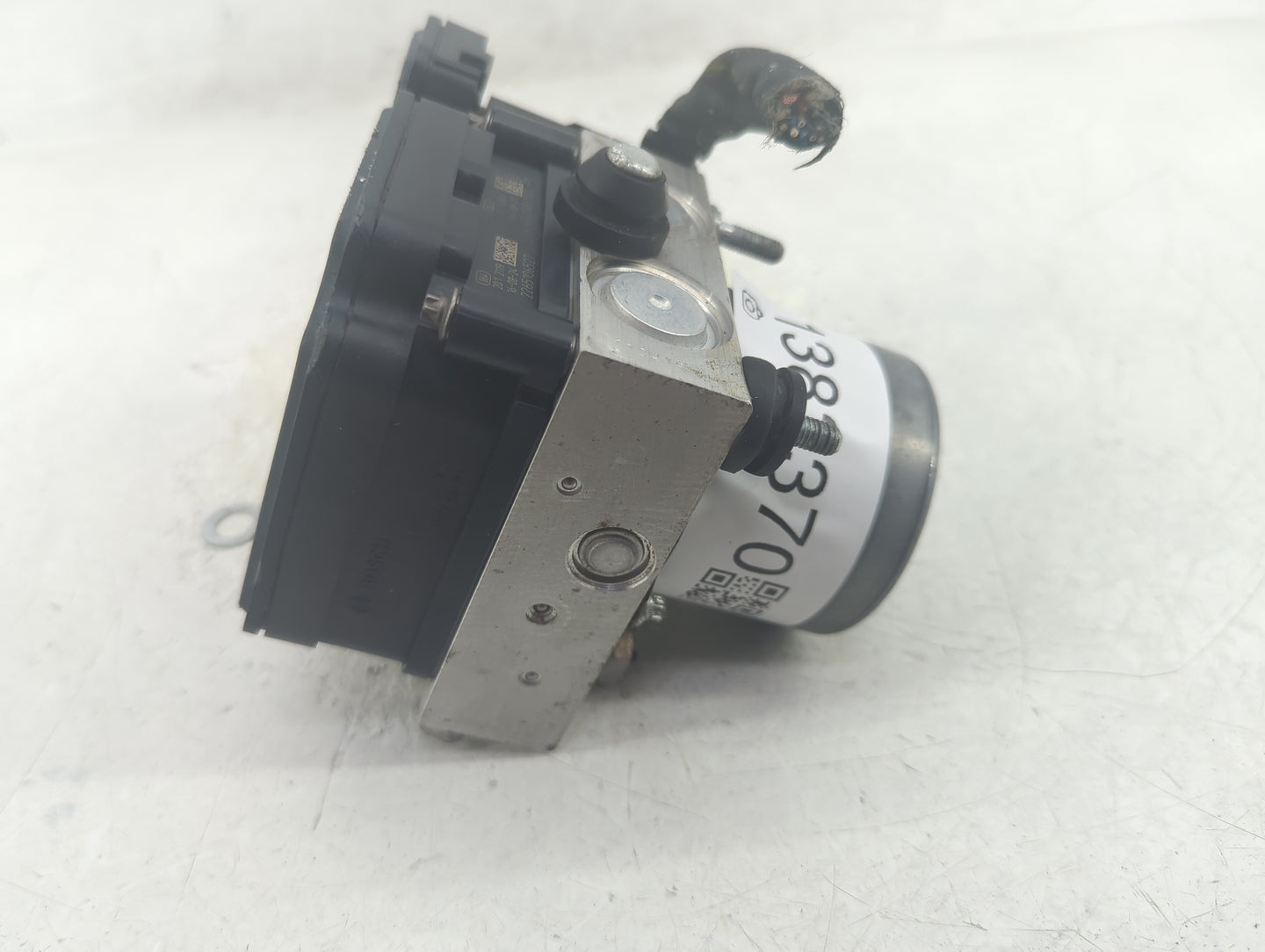2017 Chevrolet Cruze ABS Pump Control Module Replacement P/N:065055766 Fits OEM Used Auto Parts - Oemusedautoparts1.com