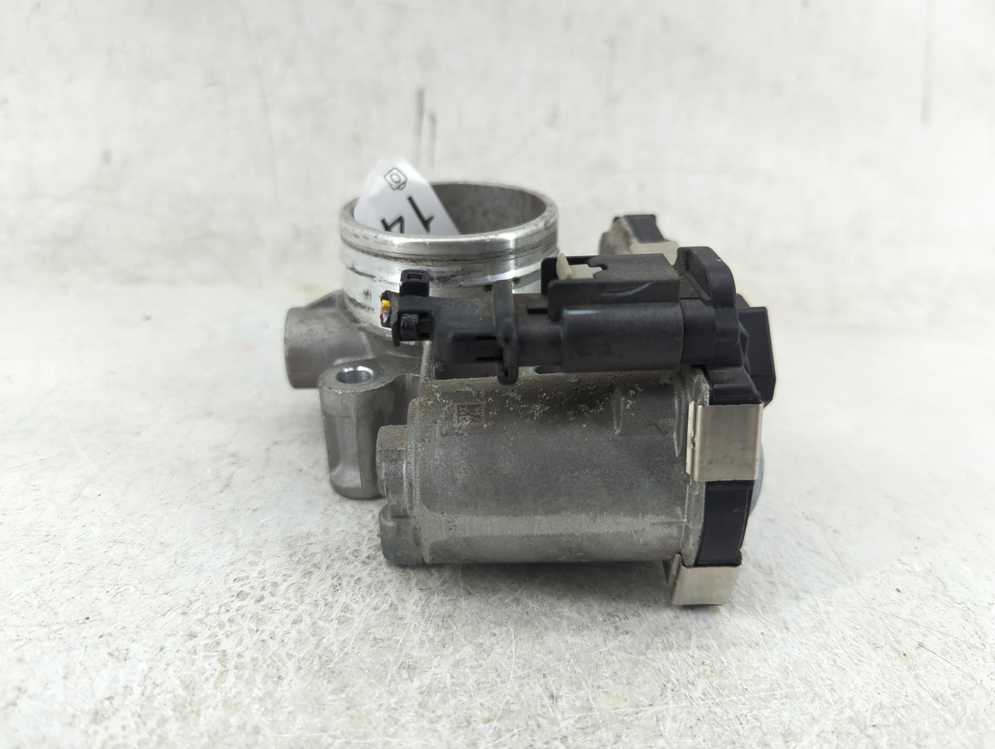 2017-2019 Chevrolet Cruze Throttle Body P/N:12671379AA Fits Fits 2016 2017 2018 2019 2020 2021 2022 OEM Used Auto Parts - Oe