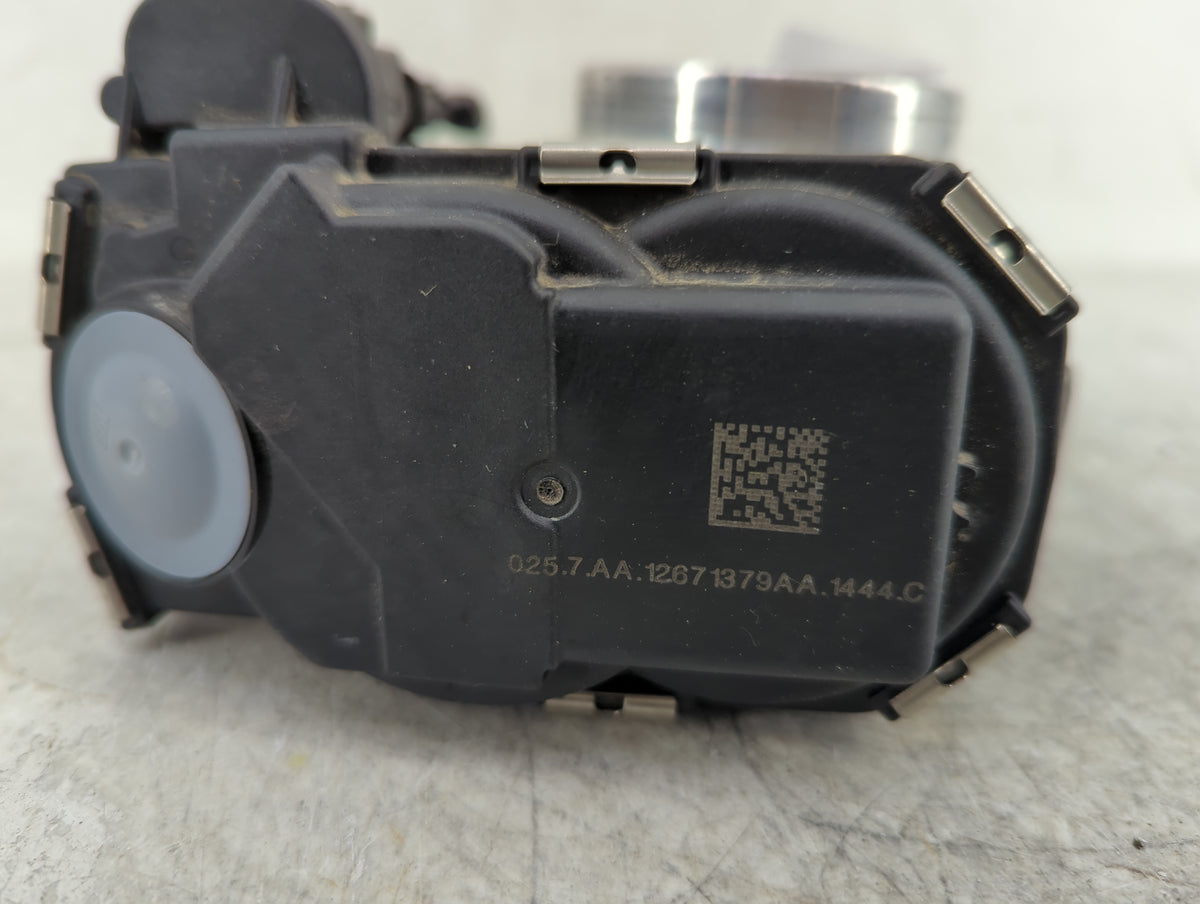 2017-2018 Chevrolet Cruze Throttle Body P/N:12671379AA Fits Fits 2017 2018 OEM Used Auto Parts - Oemusedautoparts1.com