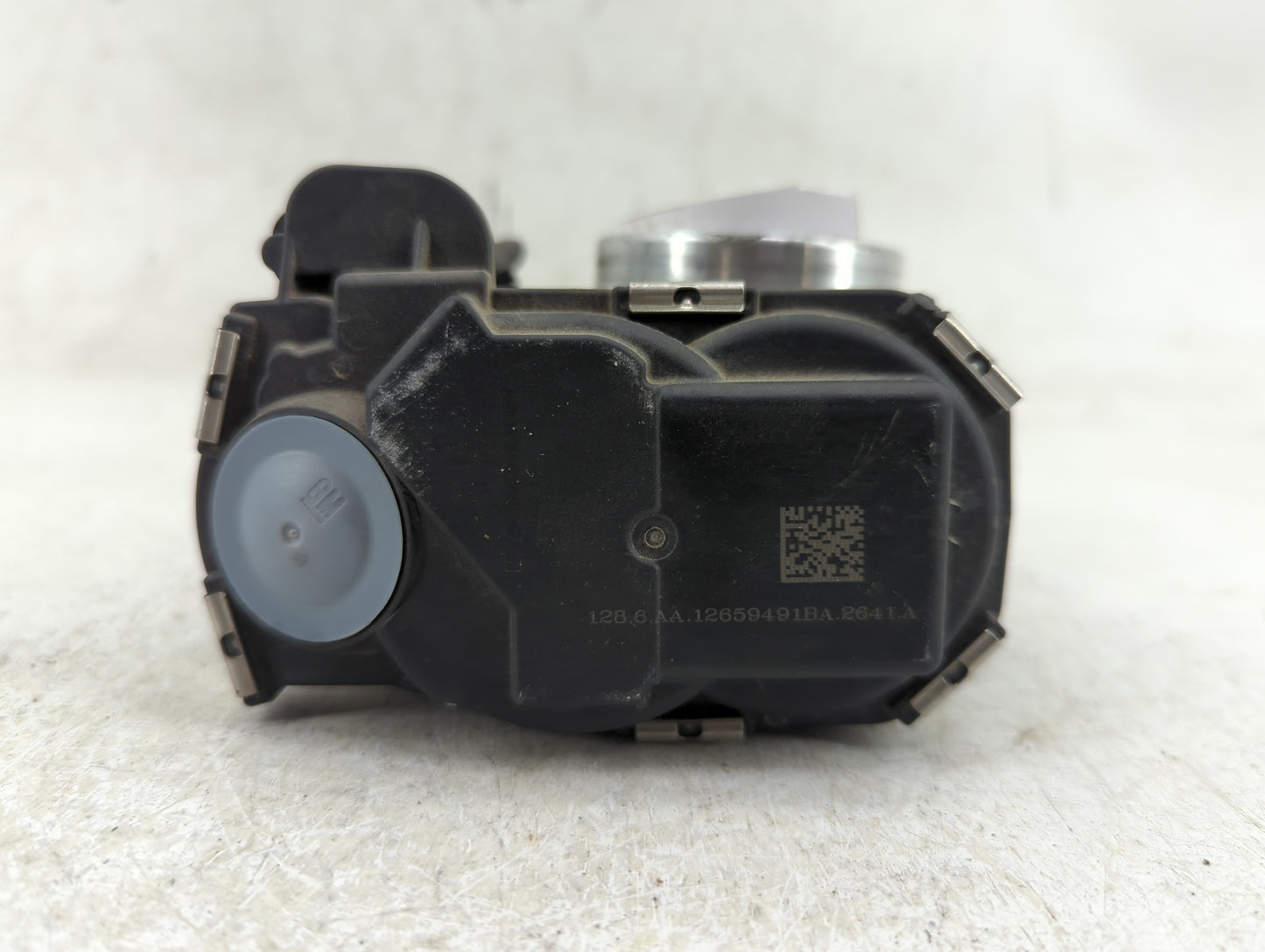 2017-2019 Chevrolet Cruze Throttle Body P/N:12659491BA Fits Fits 2016 2017 2018 2019 2020 2021 2022 OEM Used Auto Parts - Oe