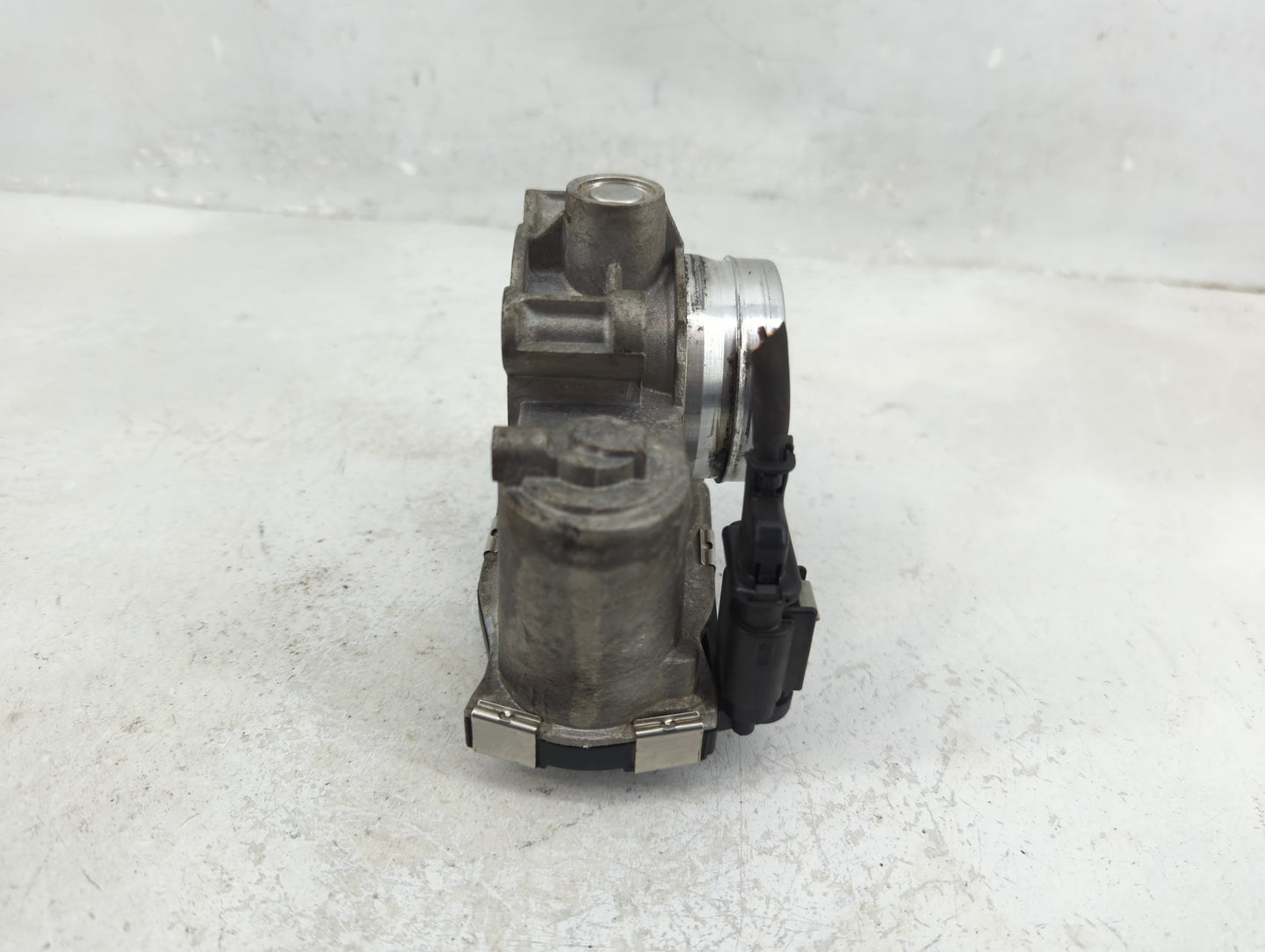 2017 Chevrolet Cruze Throttle Body P/N:12671379AA Fits OEM Used Auto Parts - Oemusedautoparts1.com