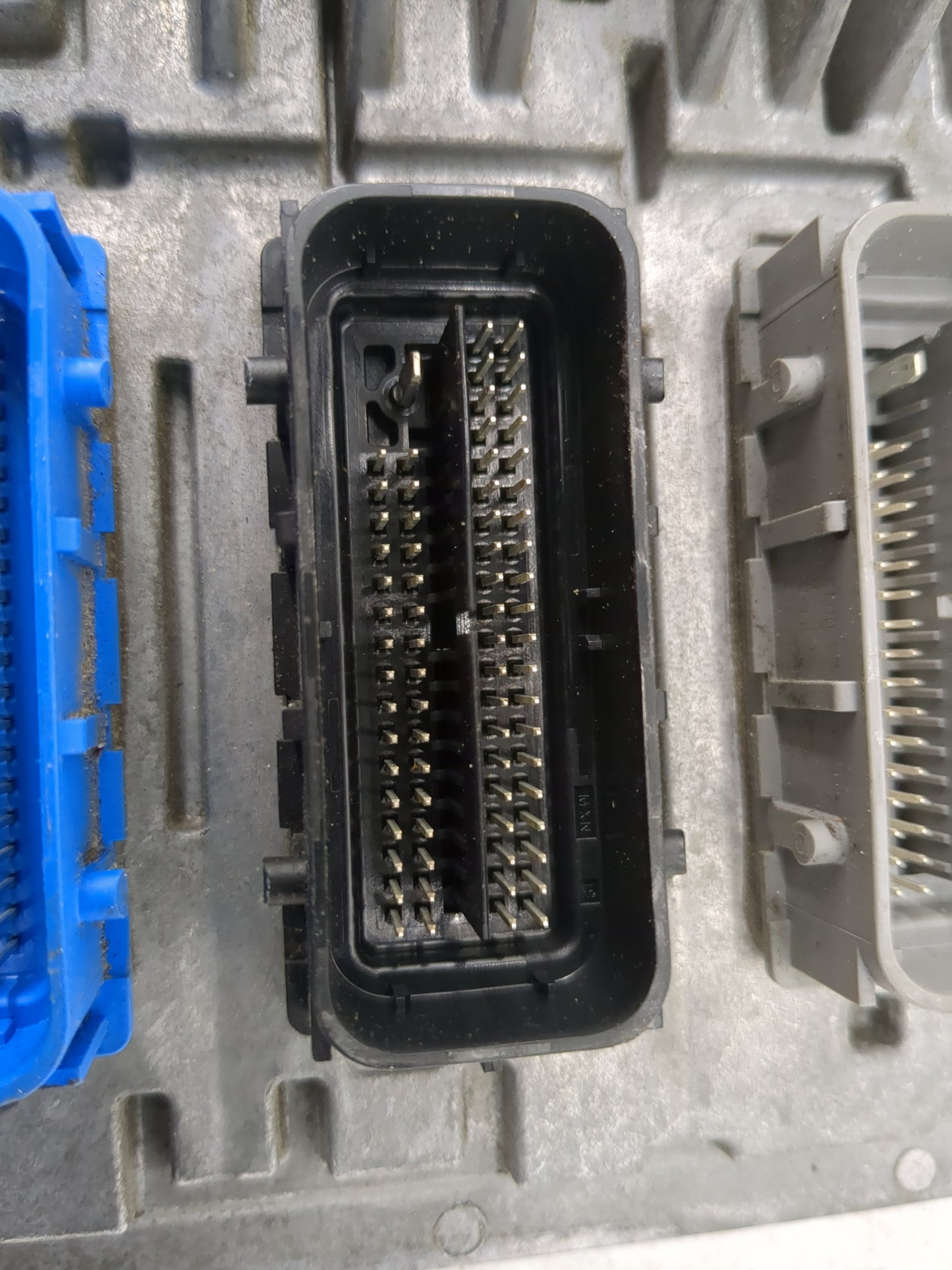 2017-2019 Chevrolet Cruze PCM Engine Control Computer ECU ECM PCU OEM P/N:12677677 12669908 Fits OEM Used Auto Parts - Oemus