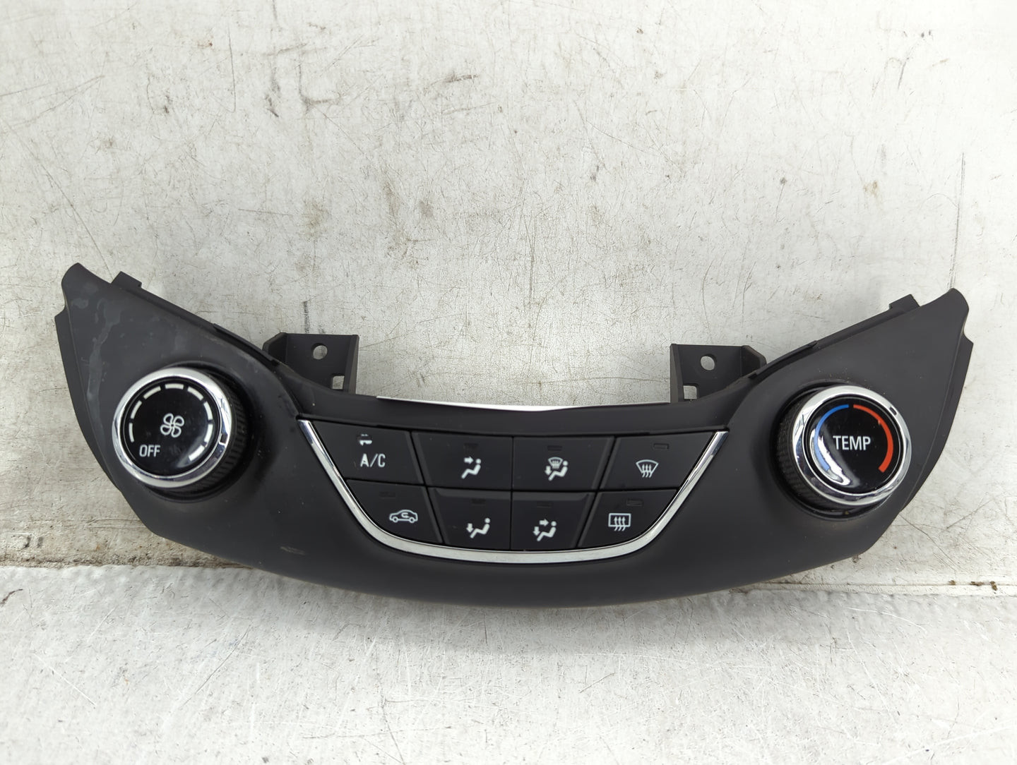 2016-2018 Chevrolet Cruze Climate Control Module Temperature AC/Heater Replacement P/N:39028880 7003070200000X Fits OEM Used