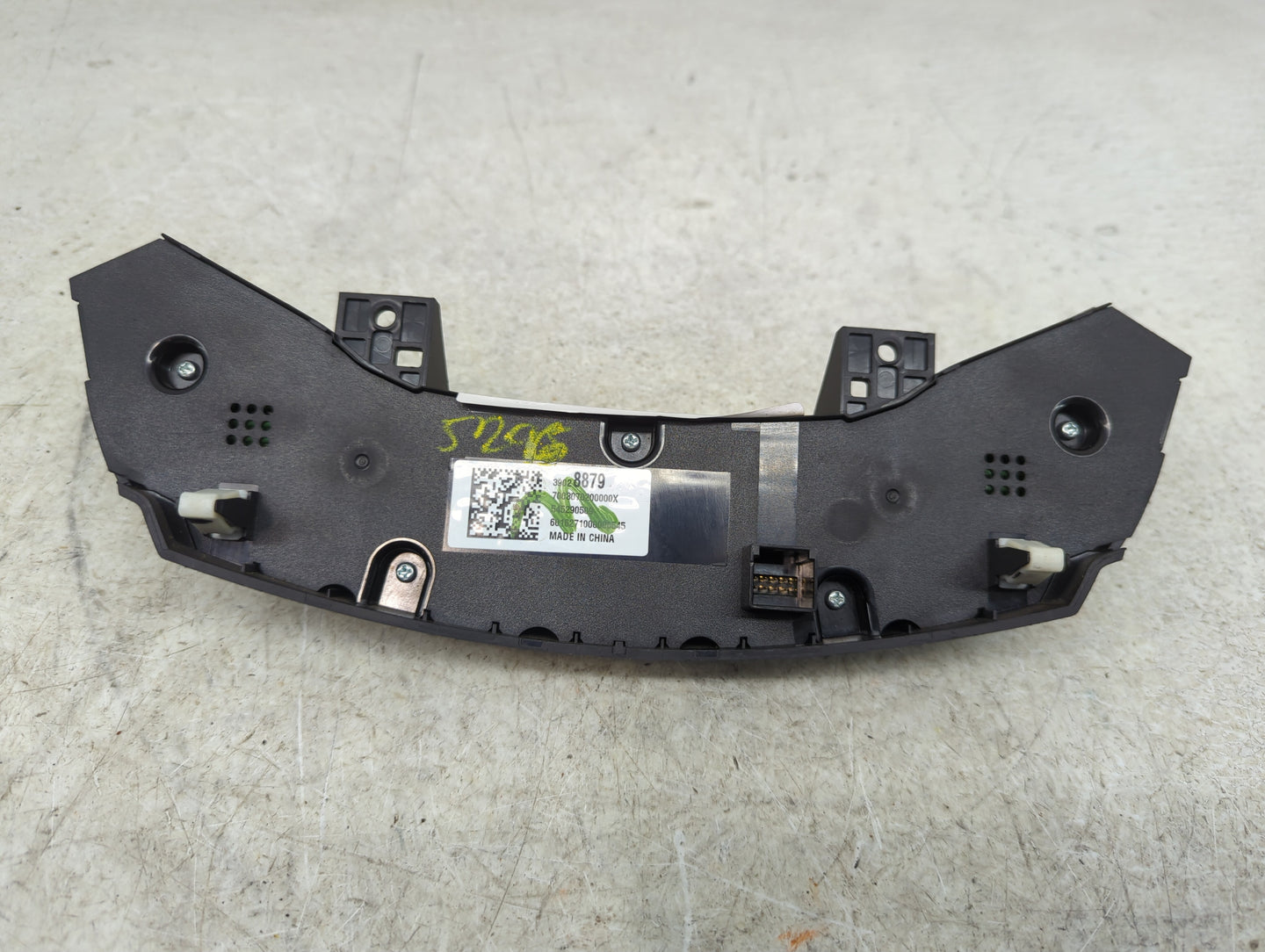 2016-2018 Chevrolet Cruze Climate Control Module Temperature AC/Heater Replacement P/N:39028879 7003070200000X Fits OEM Used
