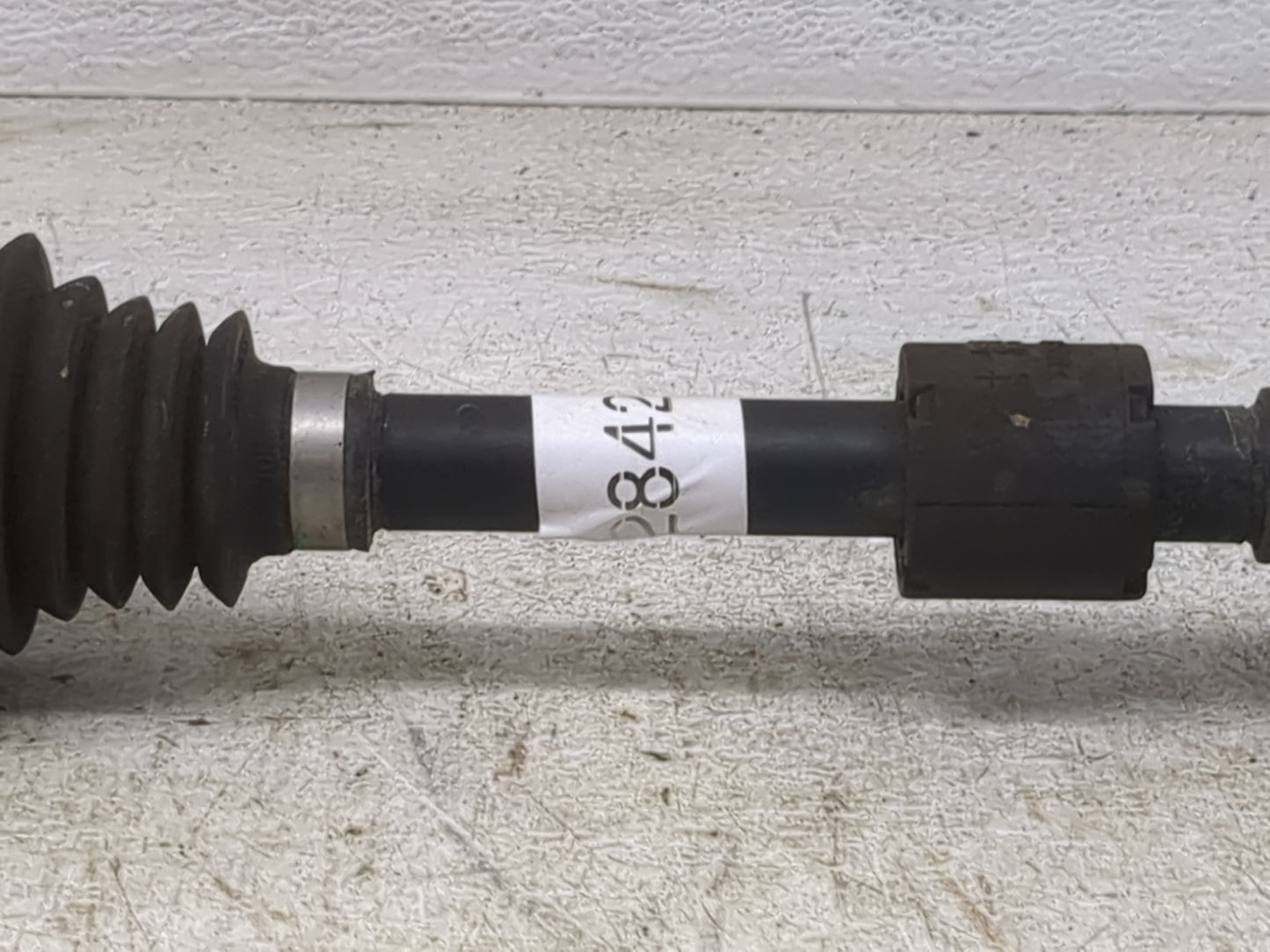 2016-2018 Chevrolet Cruze Axle Shaft Front Driver Cv C/v 1428422 - Oemusedautoparts1.com