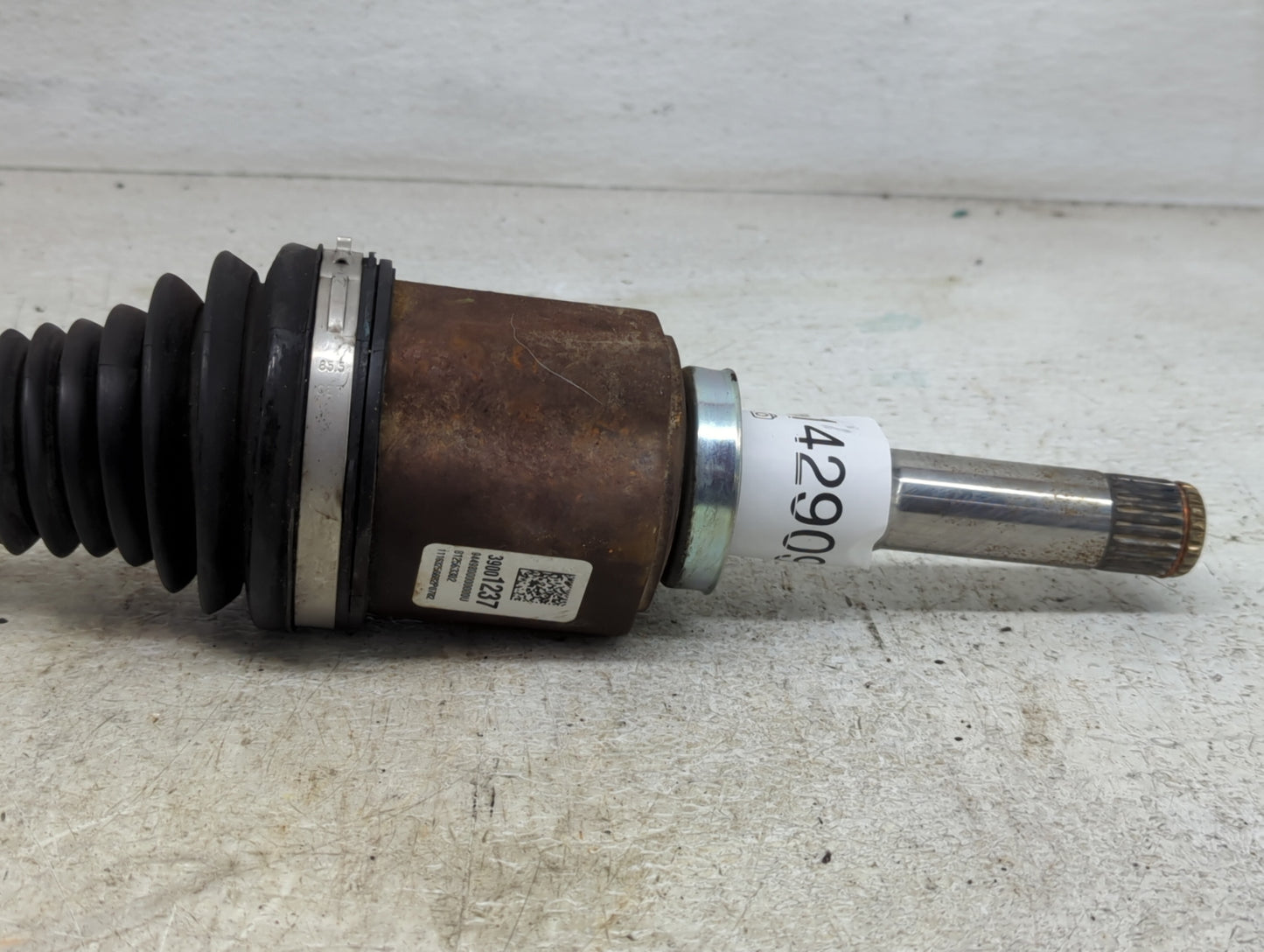 2016-2019 Chevrolet Cruze Axle Shaft Front Driver Cv C/v - Oemusedautoparts1.com