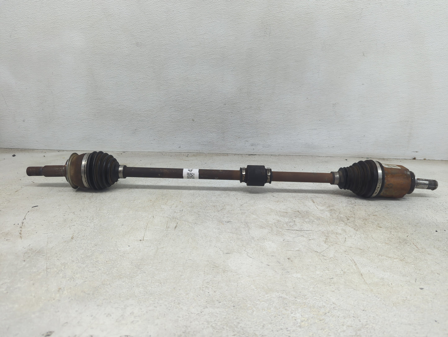 2016-2019 Chevrolet Cruze Axle Shaft Front Passenger Cv C/v - Oemusedautoparts1.com