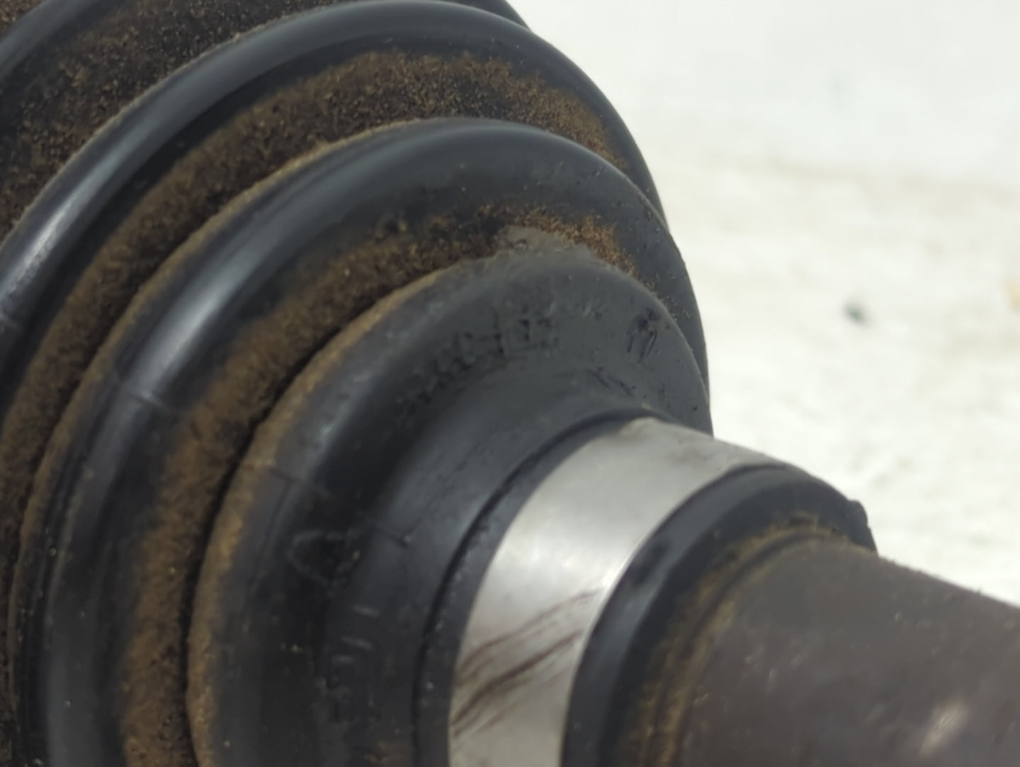 2016-2019 Chevrolet Cruze Axle Shaft Front Passenger Cv C/v - Oemusedautoparts1.com