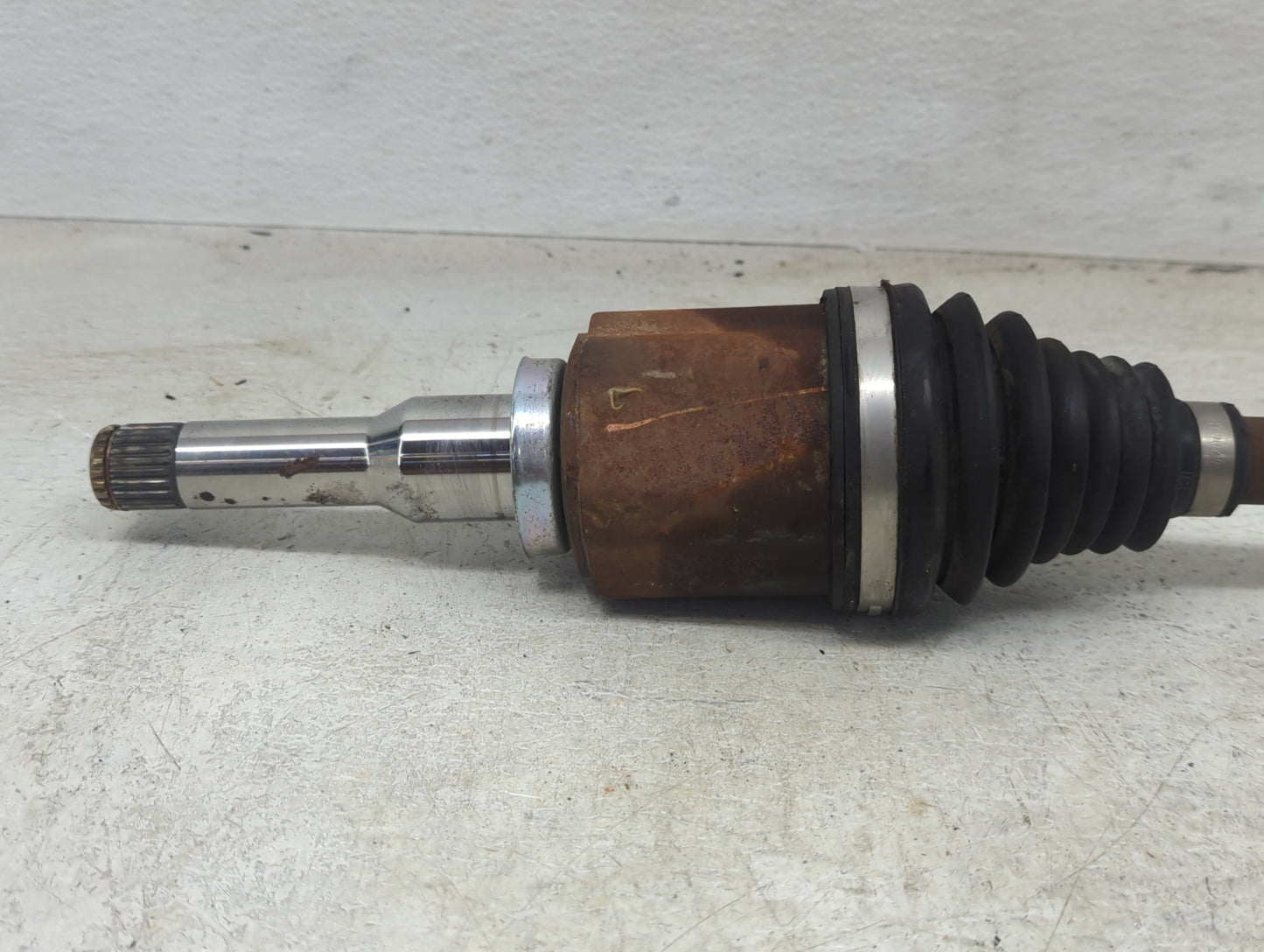 2016-2019 Chevrolet Cruze Axle Shaft Front Driver Cv C/v - Oemusedautoparts1.com