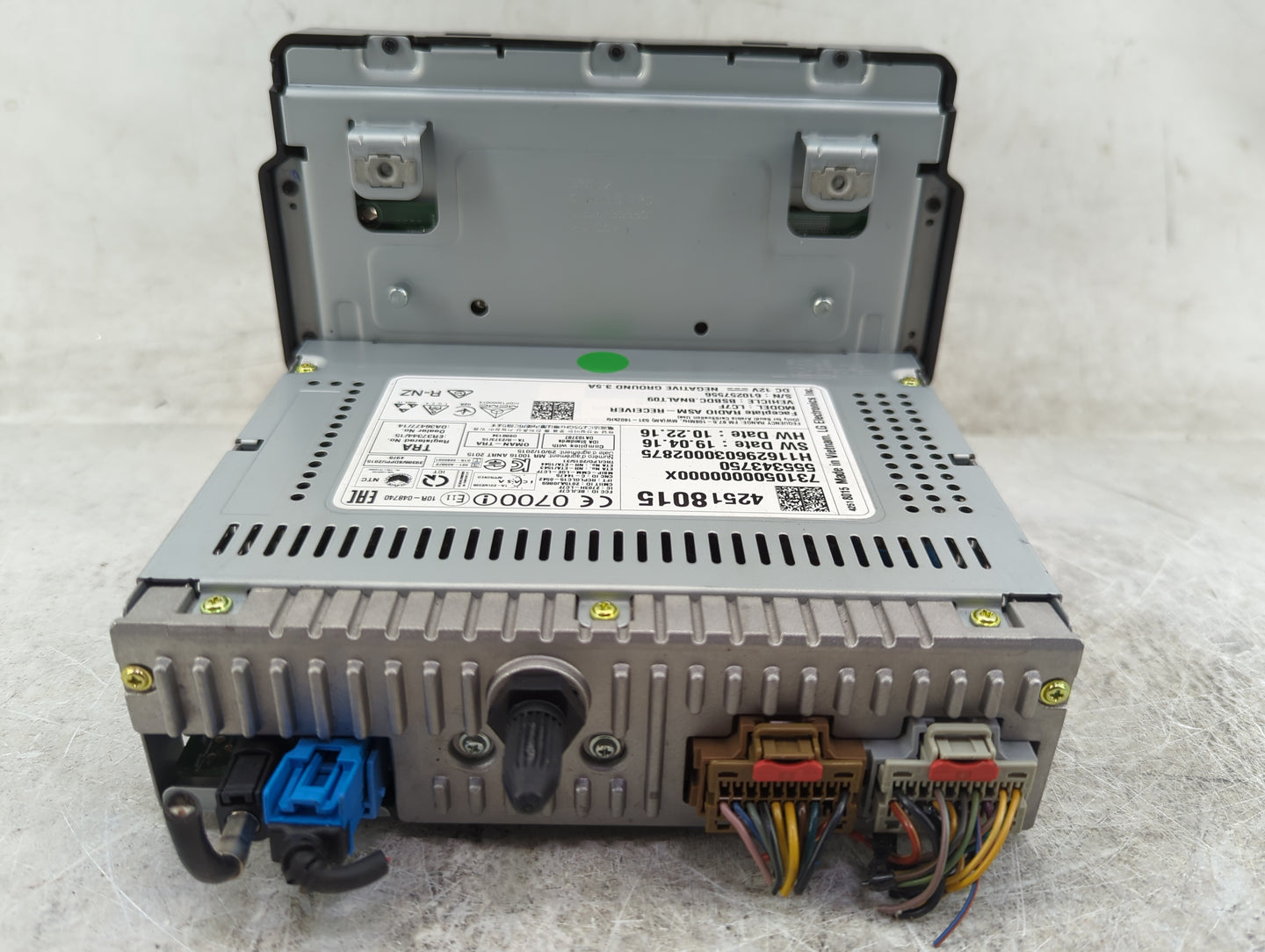2017 Chevrolet Cruze Radio AM FM Cd Player Receiver Replacement P/N:42518015 555343750, H11629603000287S, LC7F Fits OEM Used