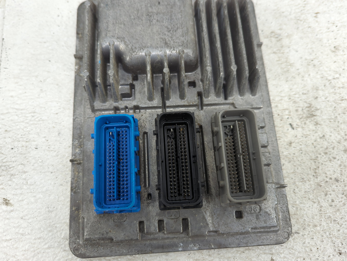 2017-2019 Chevrolet Cruze PCM Engine Control Computer ECU ECM PCU OEM P/N:12677677 12669908 Fits OEM Used Auto Parts - Oemus