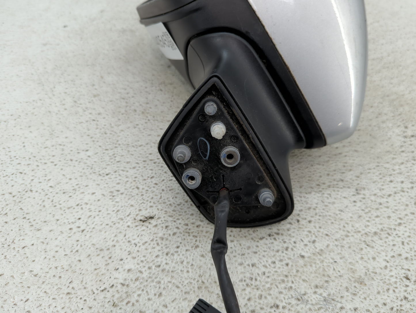 2016-2019 Chevrolet Cruze Driver Side View Mirror - Left Door Mirror OEM Used - Oemusedautoparts1.com