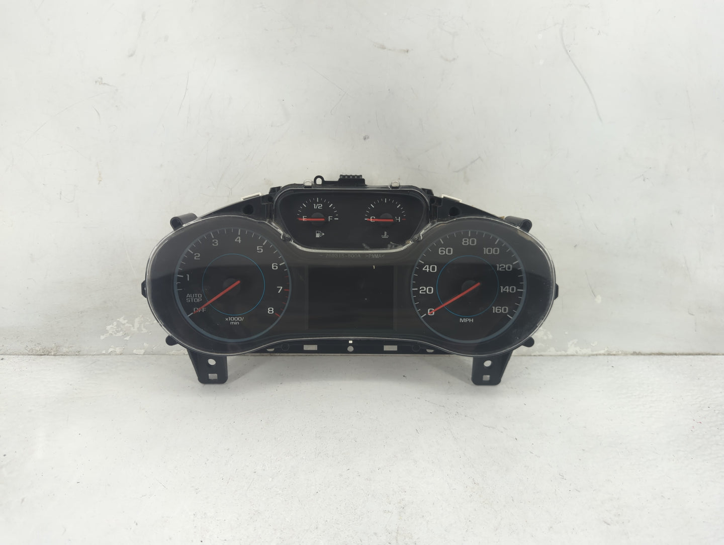 2017-2018 Chevrolet Cruze Instrument Cluster Speedometer Gauges P/N:39084636 Fits Fits 2017 2018 OEM Used Auto Parts - Oemus