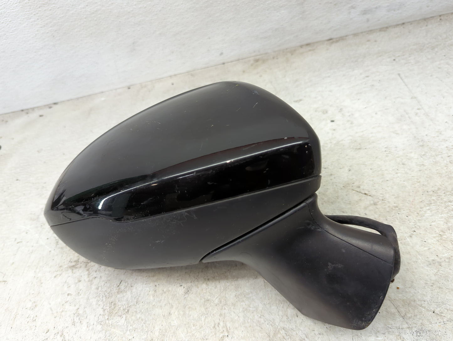 2016-2019 Chevrolet Cruze Passenger Side View Mirror - Right Door Mirror OEM Used - Oemusedautoparts1.com