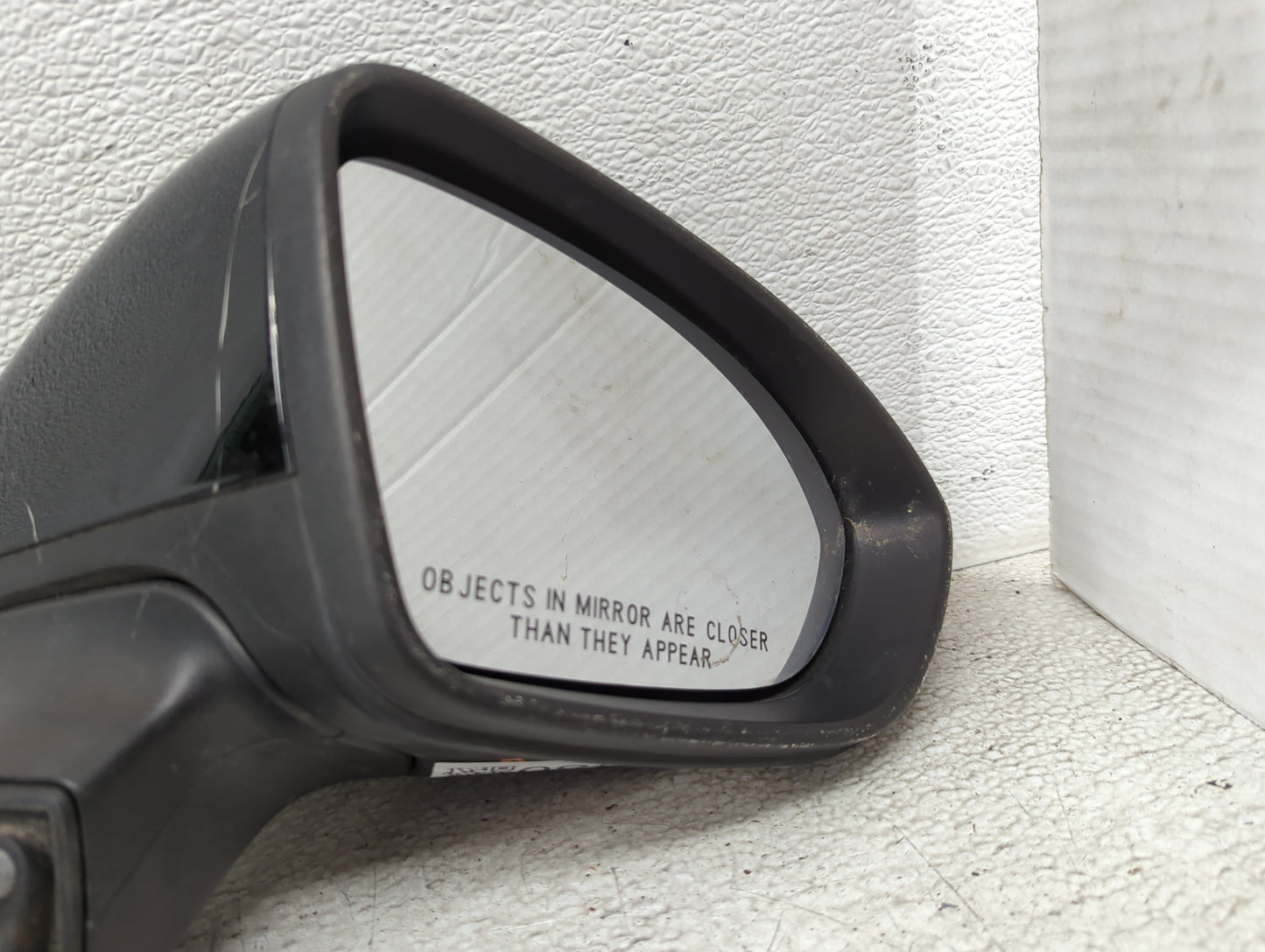 2016-2019 Chevrolet Cruze Passenger Side View Mirror - Right Door Mirror OEM Used - Oemusedautoparts1.com