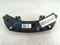 2016-2018 Chevrolet Cruze Climate Control Module Temperature AC/Heater Replacement P/N:39028879 7003070200000X Fits OEM Used