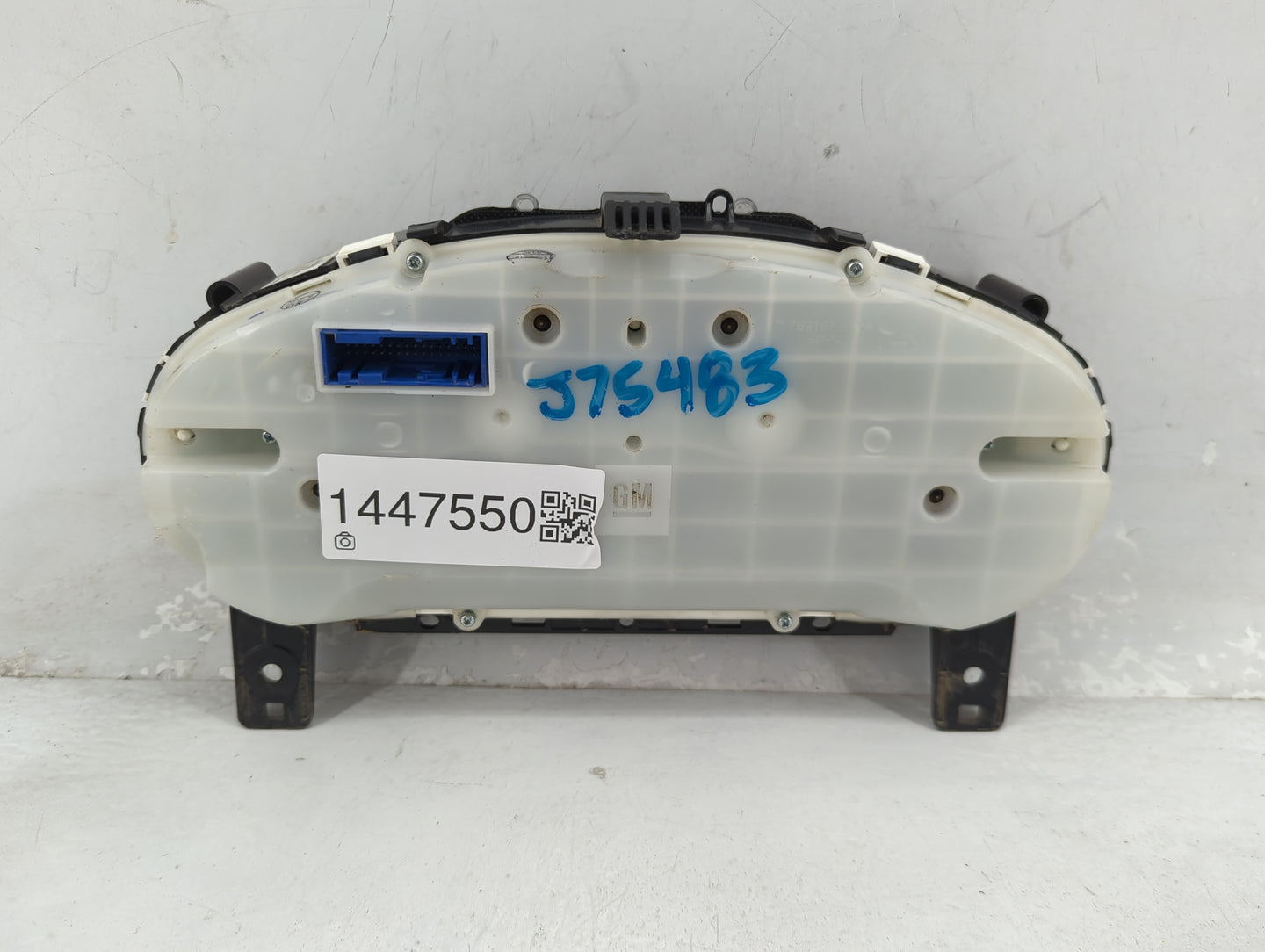 2017-2018 Chevrolet Cruze Instrument Cluster Speedometer Gauges P/N:39084636 7110500000000X, 812372274 Miles: Fits Fits 2017