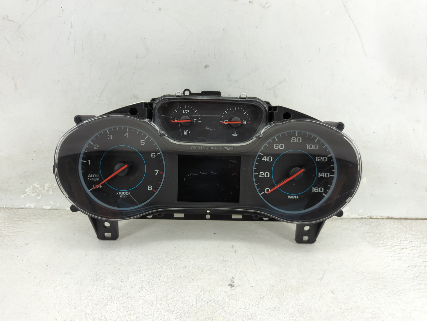 2017-2018 Chevrolet Cruze Instrument Cluster Speedometer Gauges P/N:39084636 769315-800A Miles: Fits Fits 2017 2018 OEM Used