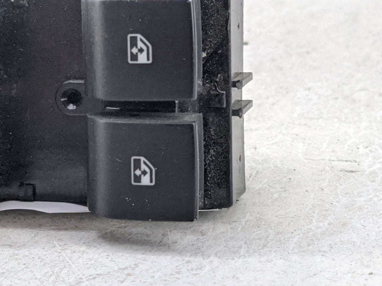 2016-2019 Chevrolet Cruze Master Power Window Switch Replacement Driver Side Left P/N:13408998 PU-001001A-01LF-GM Fits OEM U