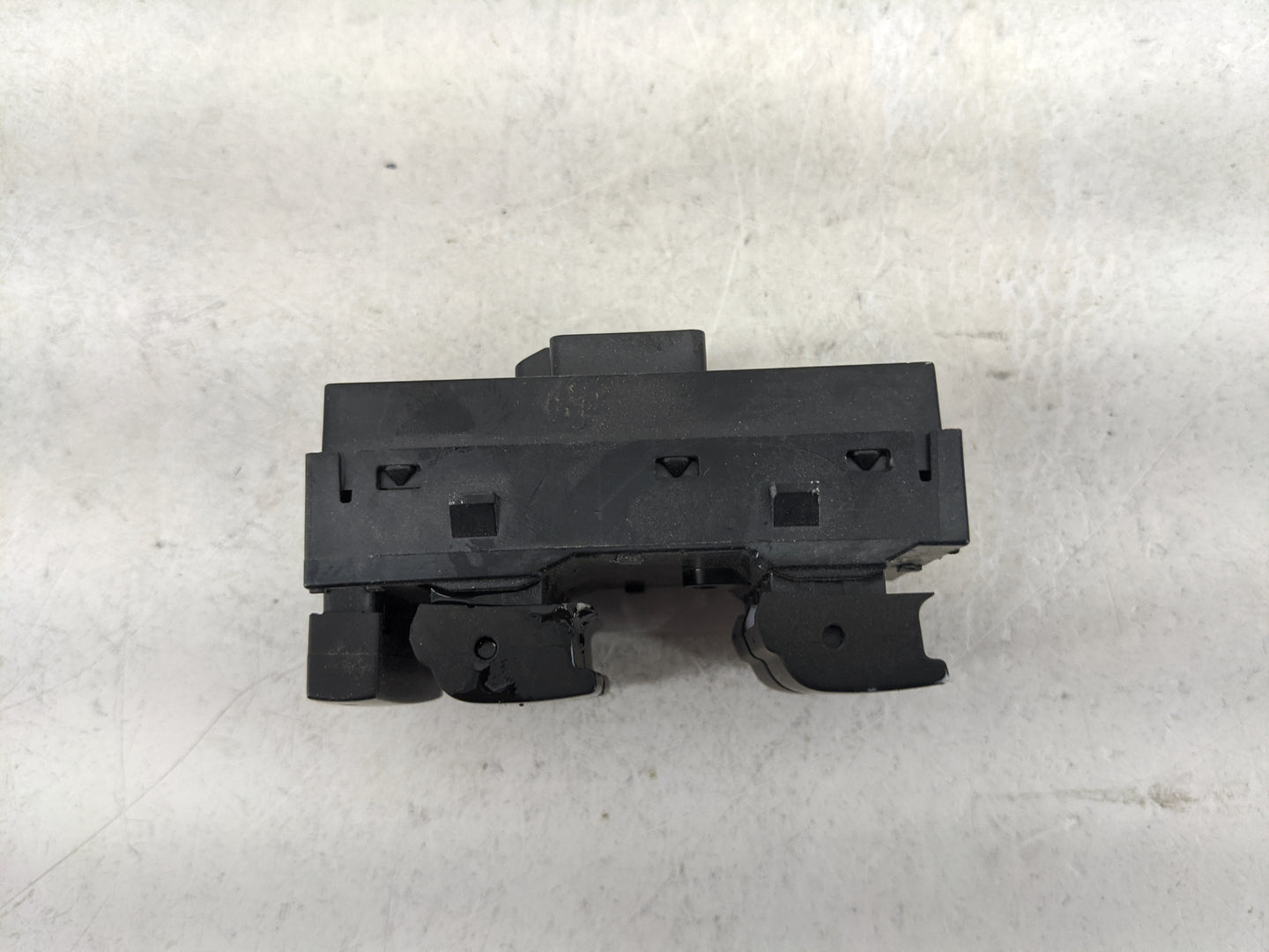 2016-2019 Chevrolet Cruze Master Power Window Switch Replacement Driver Side Left P/N:13408998 PU-001001A-01LF-GM Fits OEM U