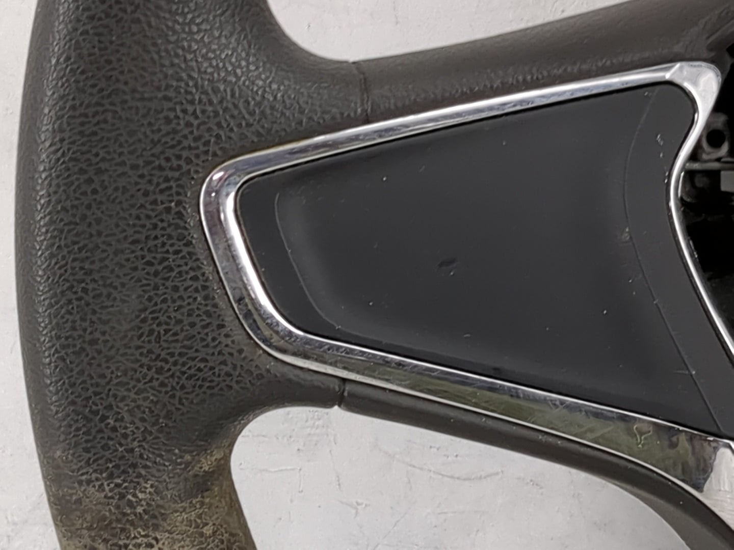2017 Chevrolet Cruze Steering Wheel Oem Black - Oemusedautoparts1.com