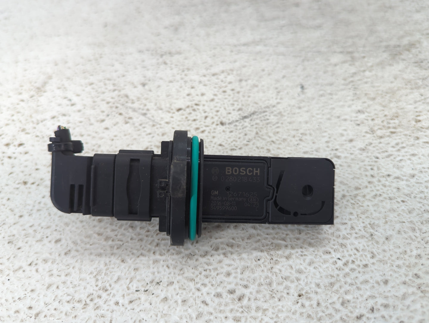 2016-2017 Chevrolet Cruze Mass Air Flow Meter Maf 1487893 - Oemusedautoparts1.com
