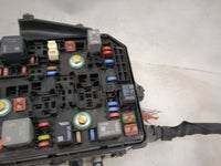 2015-2016 Chevrolet Cruze Fusebox Fuse Box Panel Relay Module P/N:39017449 Fits Fits 2015 2016 OEM Used Auto Parts - Oemused