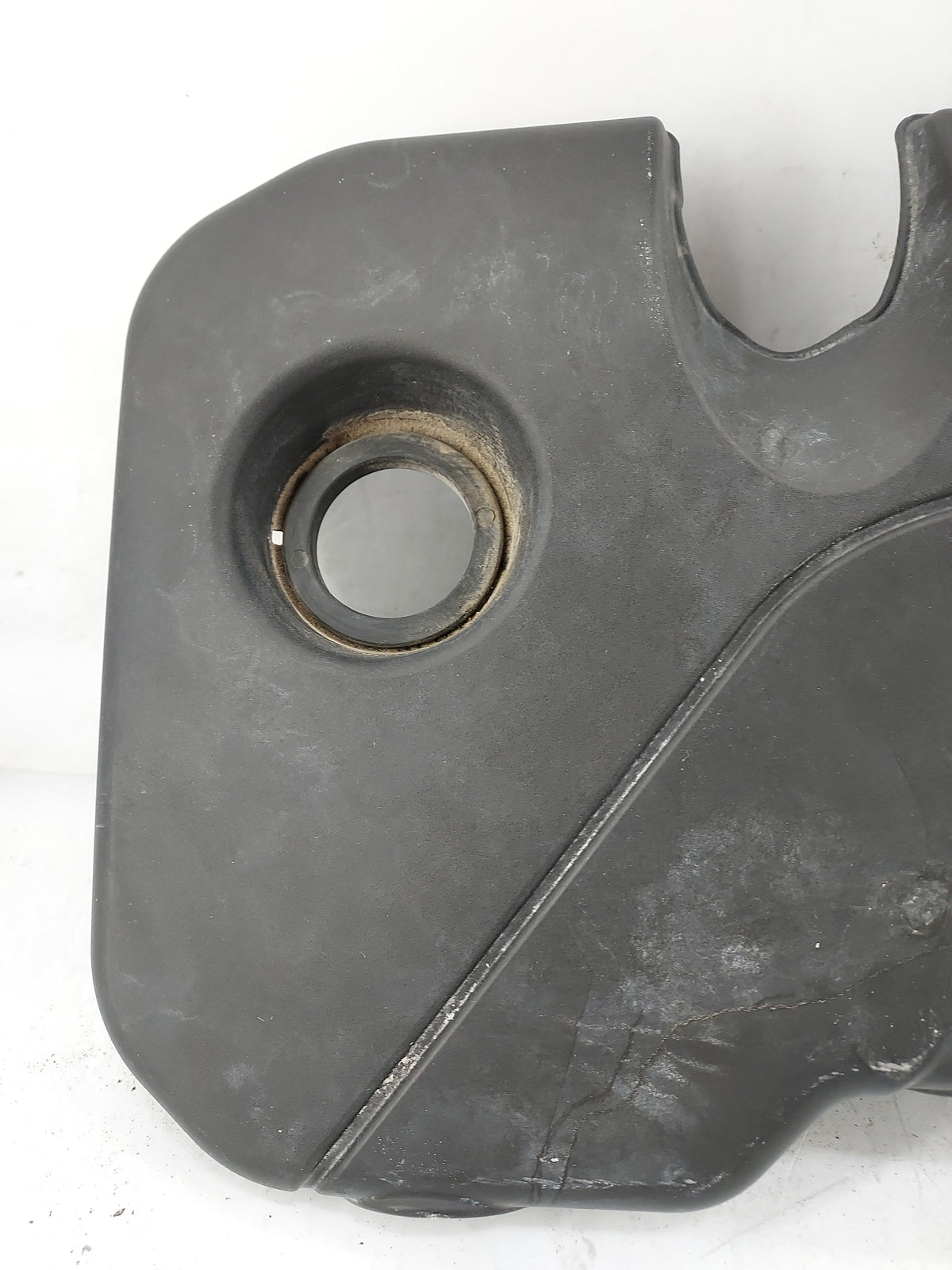 2017 Chevrolet Cruze Engine Cover Black - Oemusedautoparts1.com