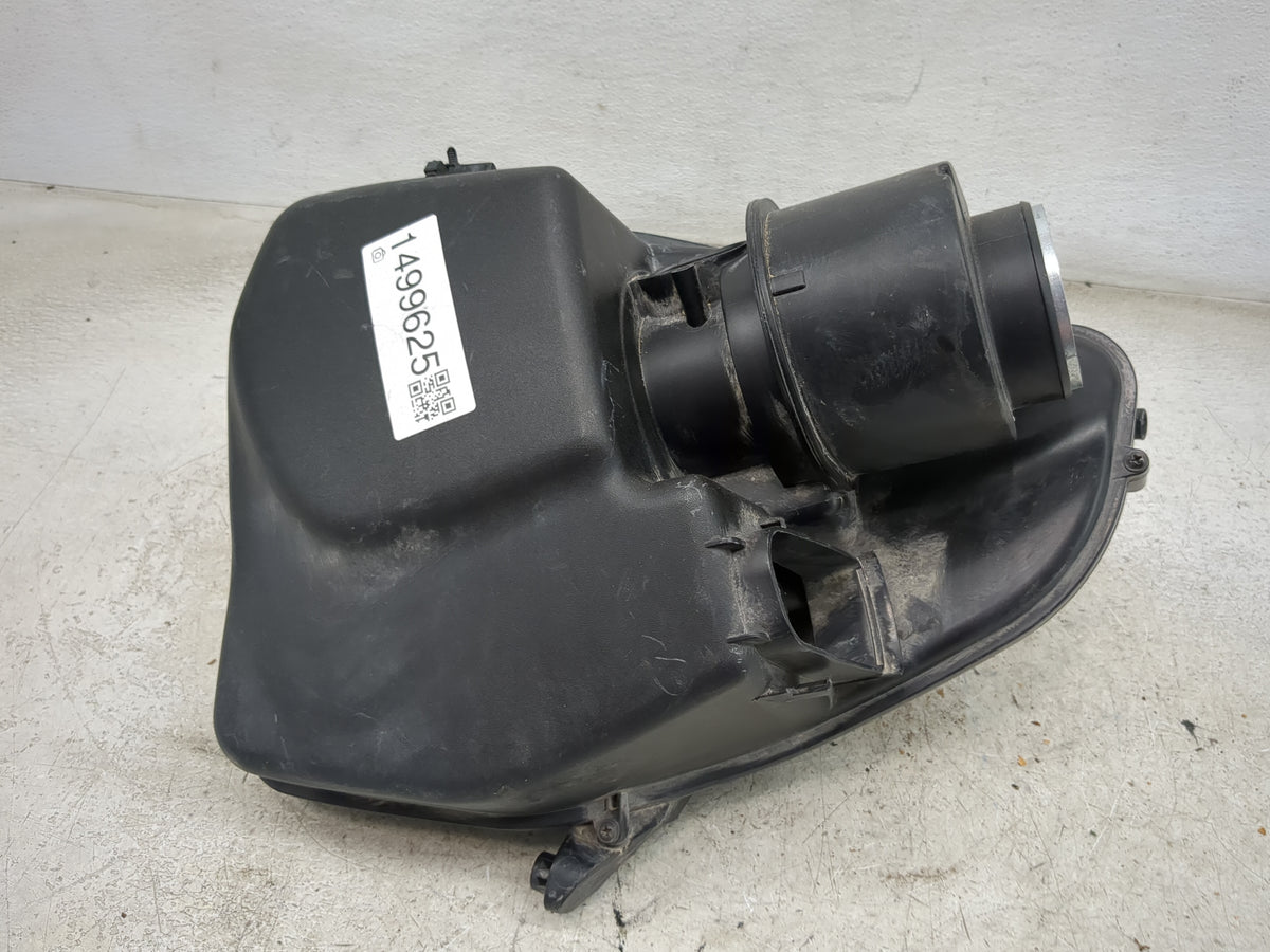 2016-2018 Chevrolet Cruze Air Cleaner Intake-duct Hose Tube 1499625 - Oemusedautoparts1.com