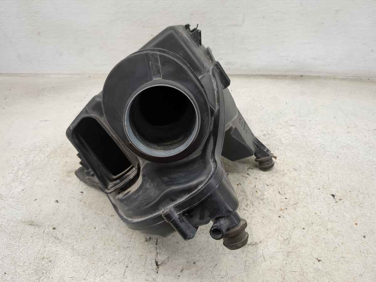 2016-2018 Chevrolet Cruze Air Cleaner Intake-duct Hose Tube 1499625 - Oemusedautoparts1.com