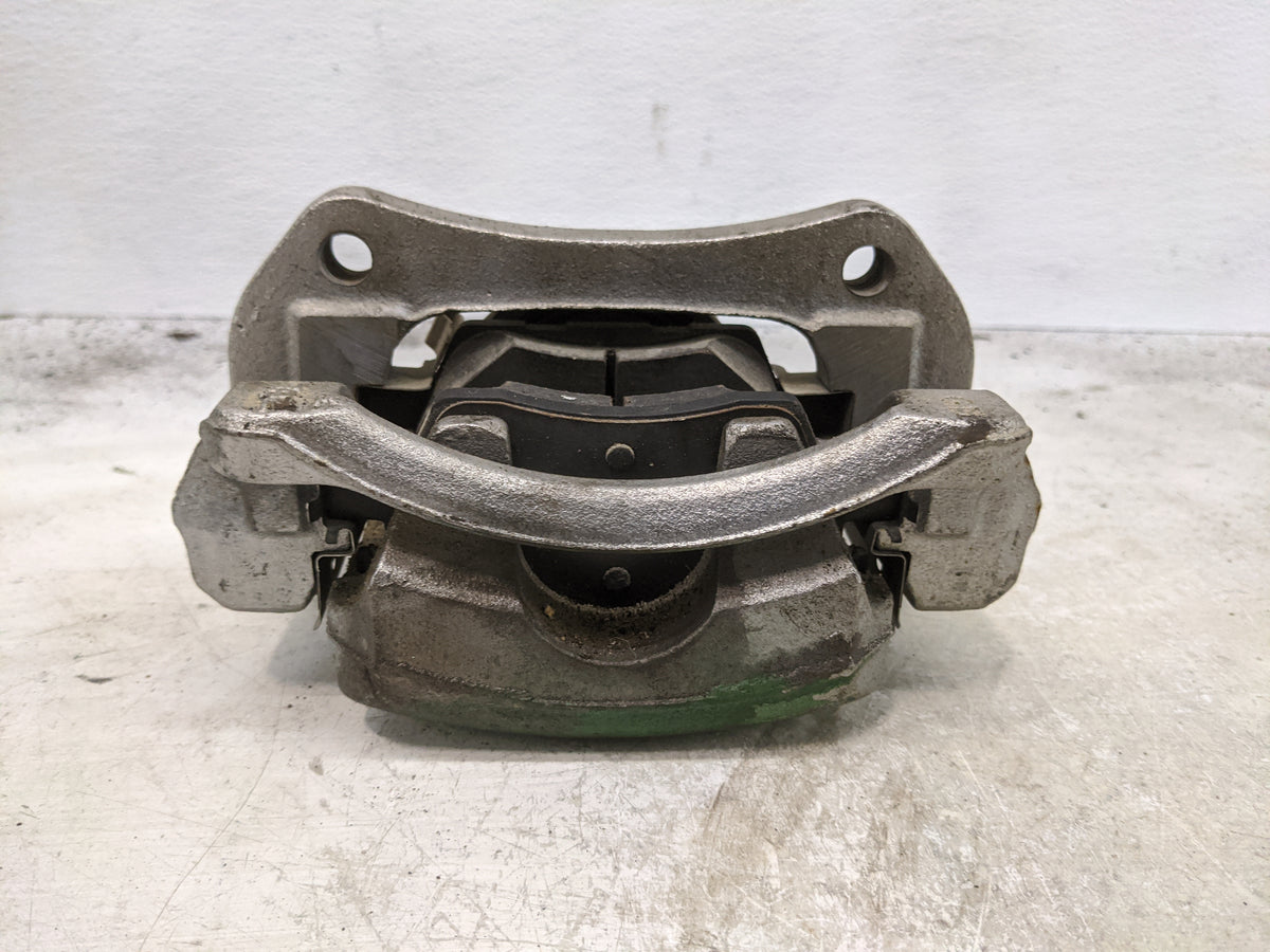 2016-2019 Chevrolet Cruze Front Driver Left Brake Caliper 1509826 - Oemusedautoparts1.com