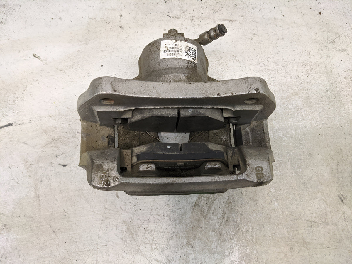 2016-2019 Chevrolet Cruze Front Driver Left Brake Caliper 1509826 - Oemusedautoparts1.com