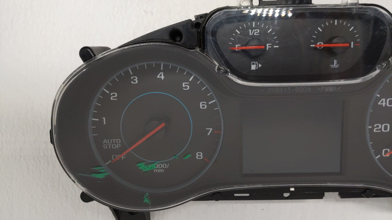 2017-2018 Chevrolet Cruze Instrument Cluster Speedometer Gauges P/N:39084636 Fits Fits 2017 2018 OEM Used Auto Parts - Oemus
