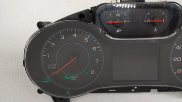 2017-2018 Chevrolet Cruze Instrument Cluster Speedometer Gauges P/N:39084636 Fits Fits 2017 2018 OEM Used Auto Parts