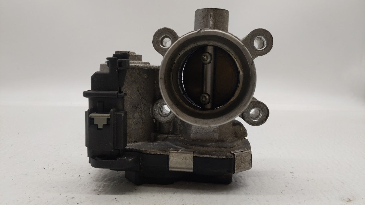 2017-2018 Chevrolet Cruze Throttle Body P/N:12671379AA Fits Fits 2017 2018 OEM Used Auto Parts - Oemusedautoparts1.com