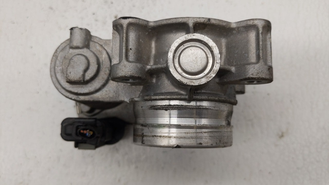 2017-2018 Chevrolet Cruze Throttle Body P/N:12671379AA Fits Fits 2017 2018 OEM Used Auto Parts - Oemusedautoparts1.com