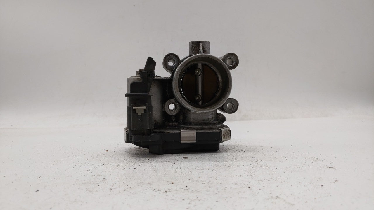 2017-2018 Chevrolet Cruze Throttle Body P/N:12671379AA Fits Fits 2017 2018 OEM Used Auto Parts - Oemusedautoparts1.com